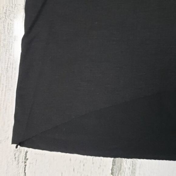 NWOT Over The Limit Apparel Sleeveless Black Muscle Tee Women's Size Small - Picture 2 of 11